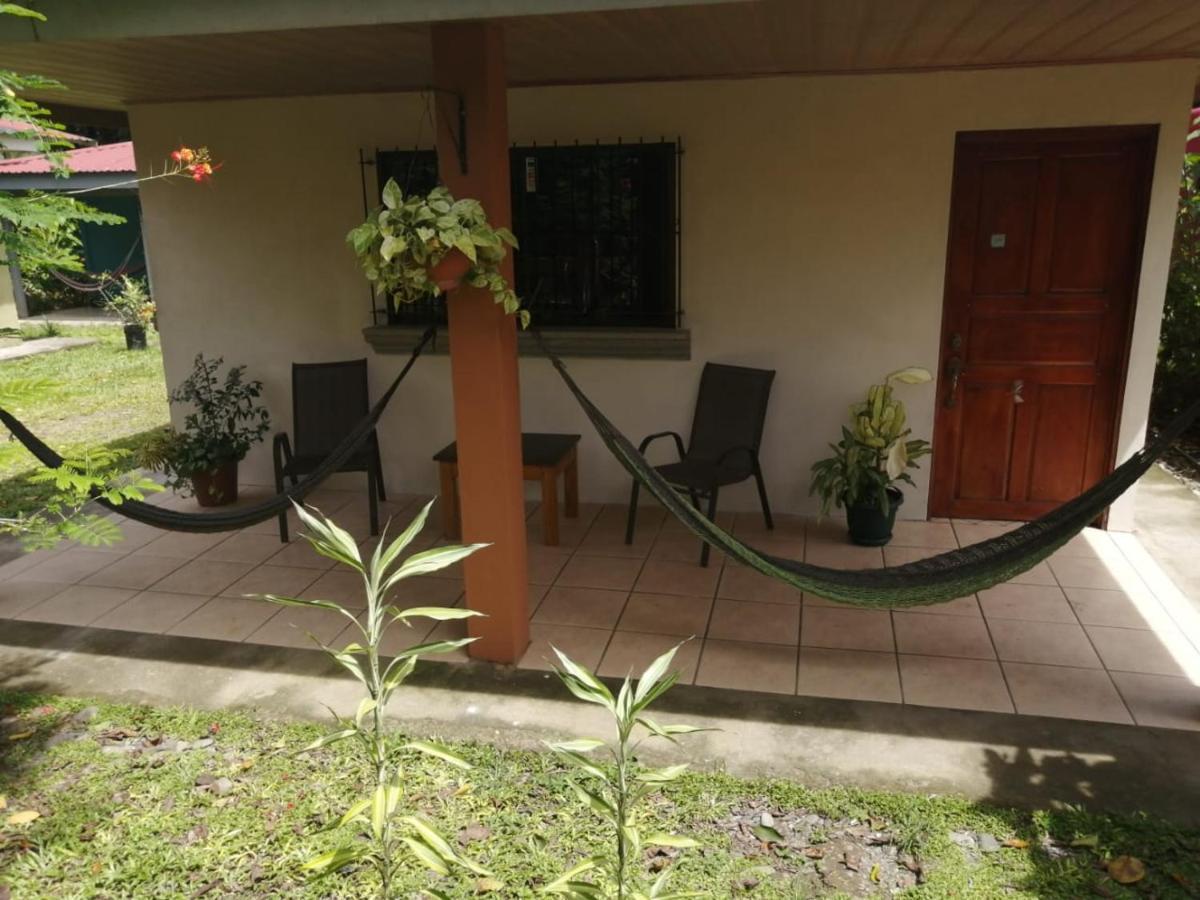 Cahuita Lodge Exterior photo