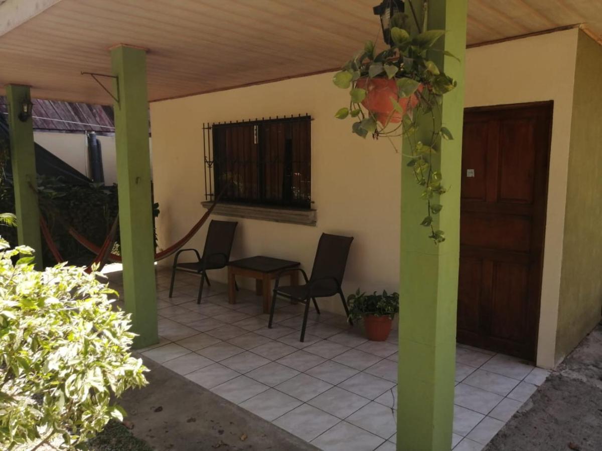 Cahuita Lodge Exterior photo
