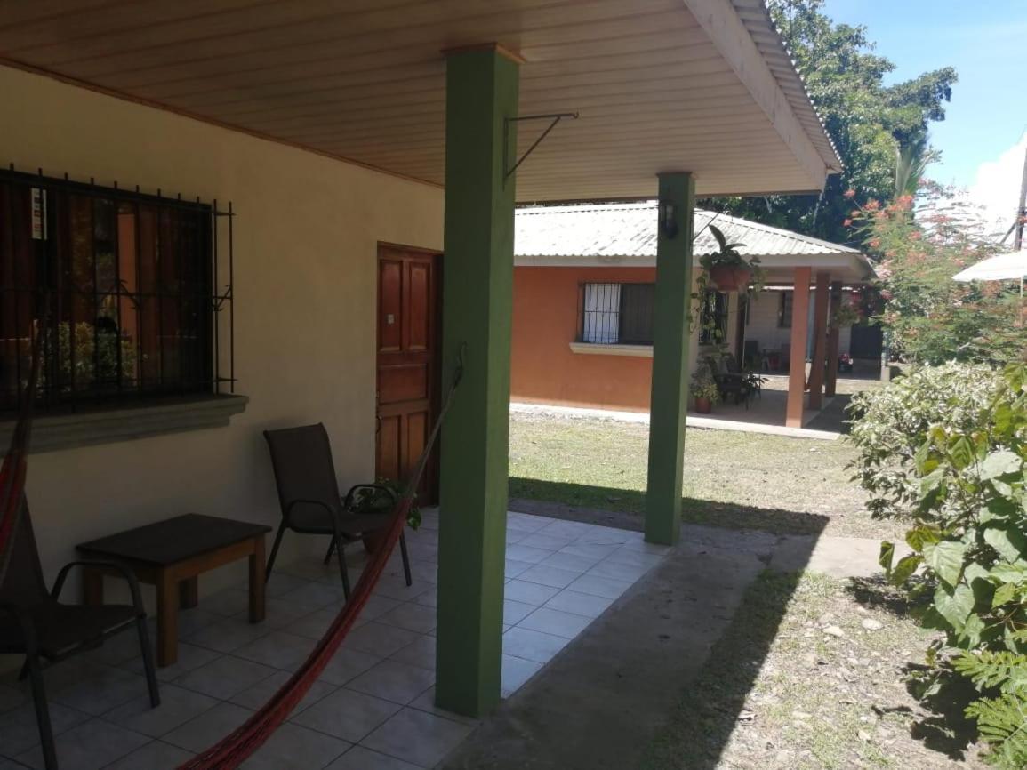 Cahuita Lodge Exterior photo