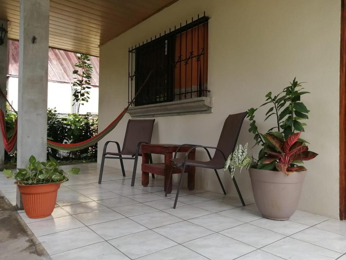 Cahuita Lodge Exterior photo